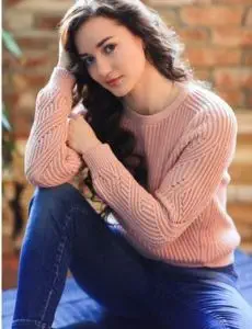 Elite escort service in Ghughari for home and hotel visits